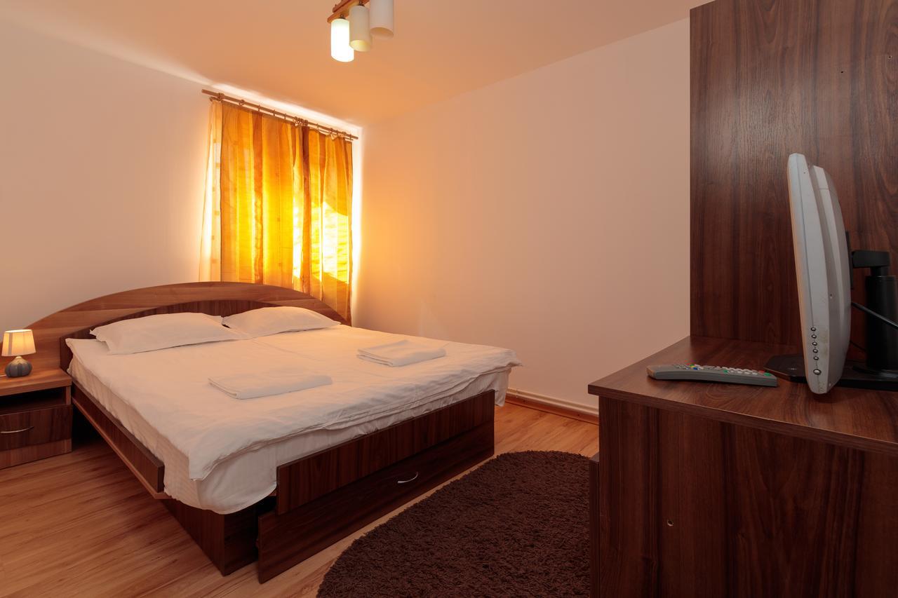 Casa Arbo 호텔 Călimăneşti 외부 사진